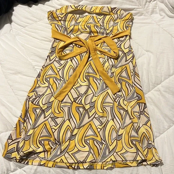 TWENTY ONE Vintage Yellow Strapless Dress!! - Picture 6 of 7